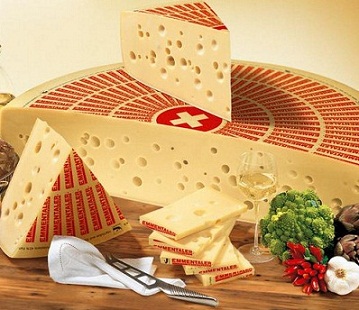 Швейцарский сыр эмменталь